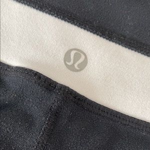 Lululemon yoga capris